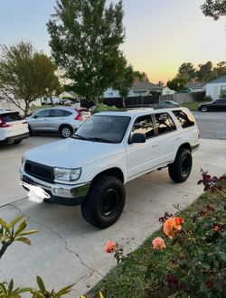 1997 toyota 4runner sr5 2wd