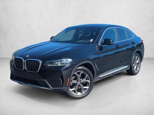 2022 BMW X4