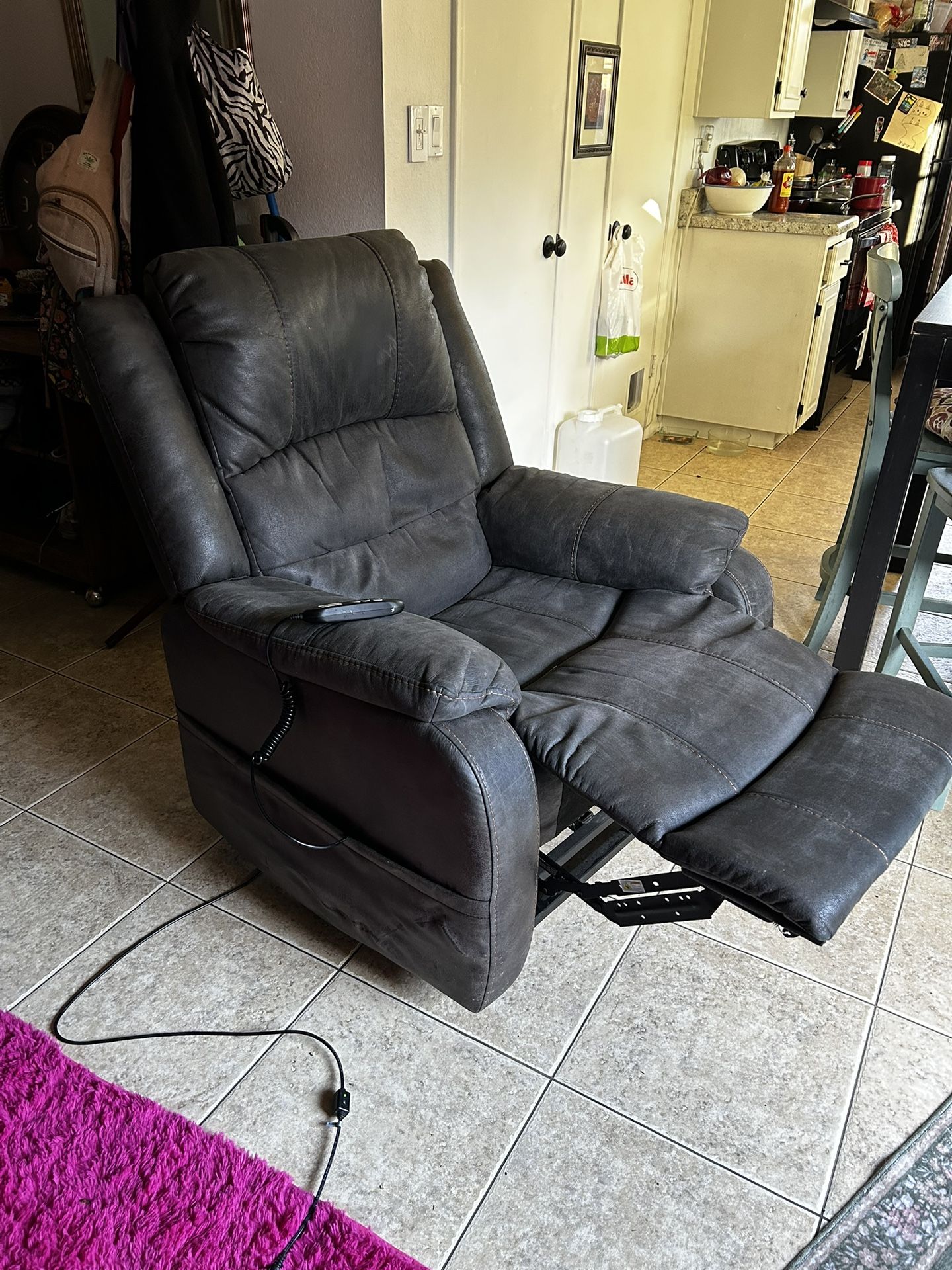 Recliner Chair