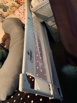 Baby bed rail (1) queen size