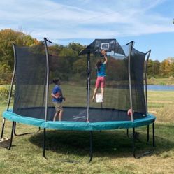 Reach for the Stars! JUMPPPPPP!!! 14' Heavy-Duty Trampoline, Comes With Basketball Hoop!