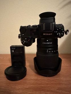 Nikon z7 with 24-200 Z and RRS bracket MAKE OFFER