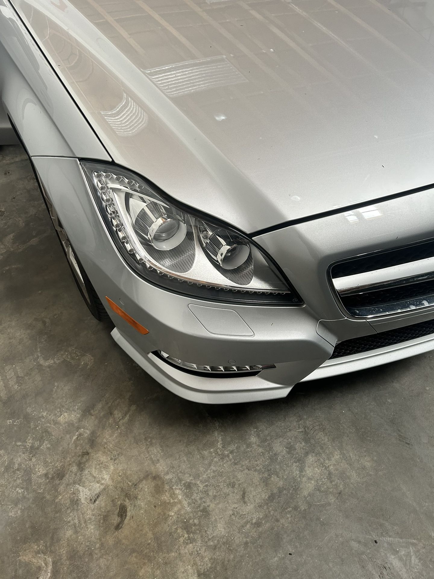 Mercedes Benz 2014 CLS Headlights 