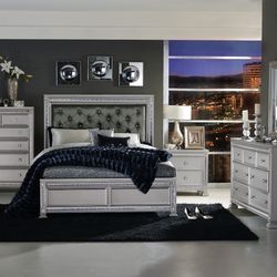 New Queen Bedroom Set 