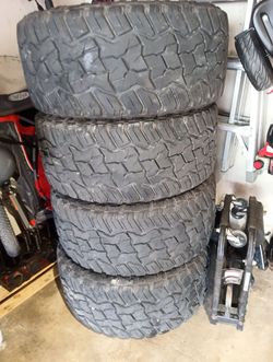 Set of 4 All-Terrain Truck Tires