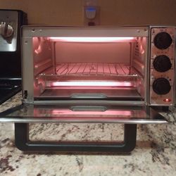 Hamilton Beach Toaster Oven / Air Fryer