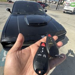 Llaves De Autos / Car Keys And Remotes 