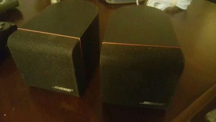 Bose cube speakers