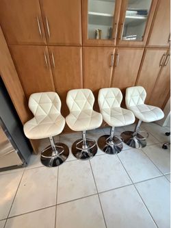 ✨ Modern White Bar Stools / Counter Chairs ✨