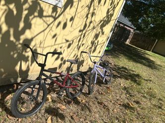 2 freestyle bmx bikes