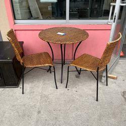 Cane Patio Furniture Set Table And Chairs (in Store) 