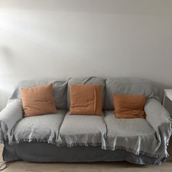  IKEA UPPLAND Sofa – Comfortable & Spacious Couch