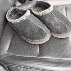 Black Size 10 UggTasman's 