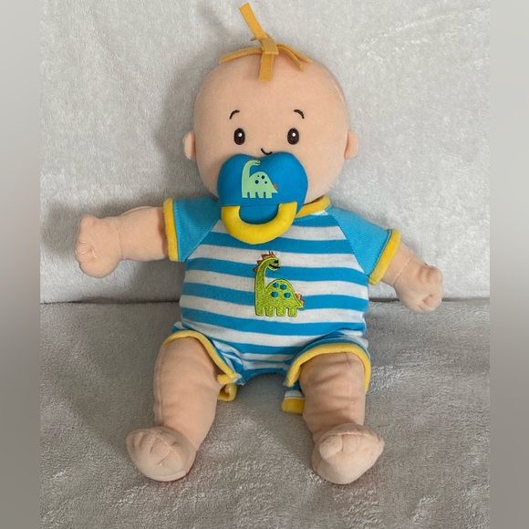 2014 Manhattan Toy Company Baby Stella Cloth Doll Boy Dinosaur Outfit W/pacifier