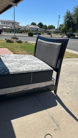 Queen Bed used