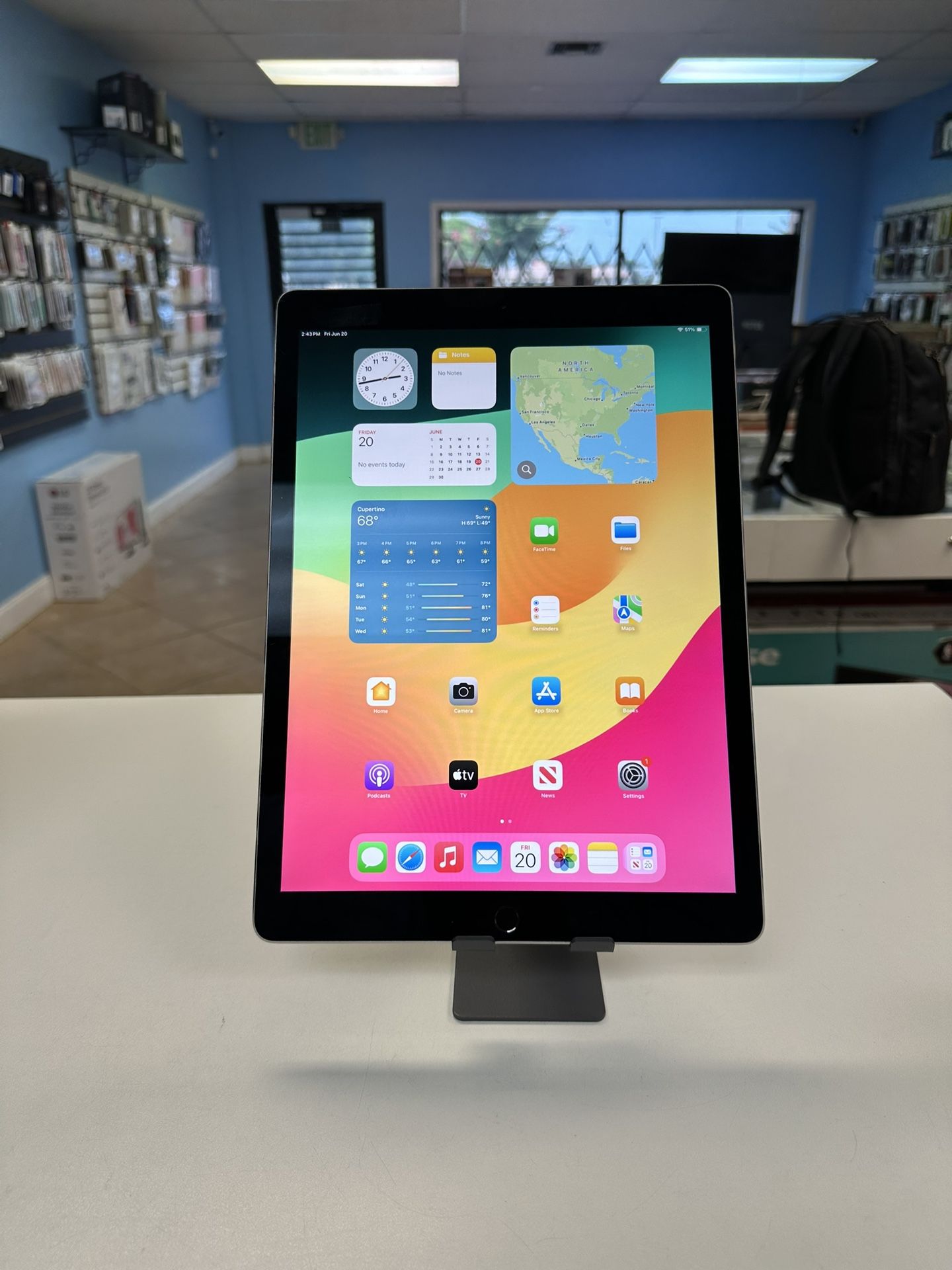 Apple iPad Pro 12.9 2nd Gen 512 GB Space Gray