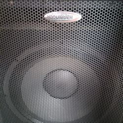 Speaker 18" And Mixer Yamaha 