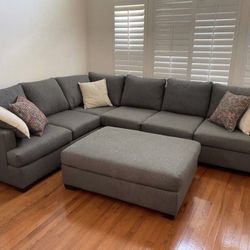 Gray Sectional W Matching Ottoman 