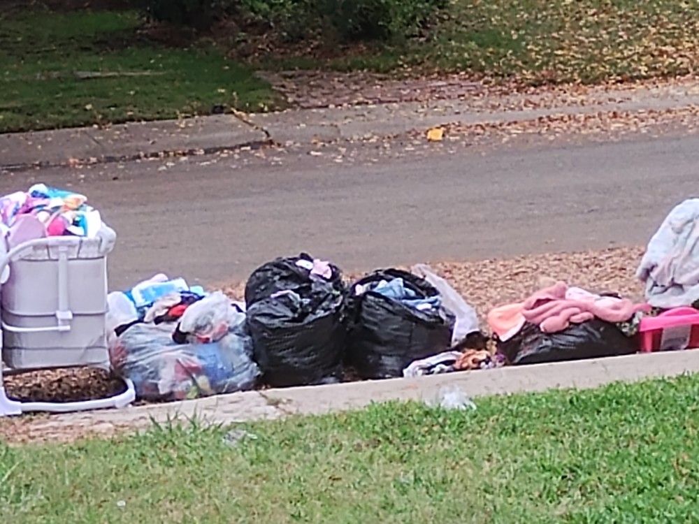 FREE BABY CLOTHES & BABY STUFF 