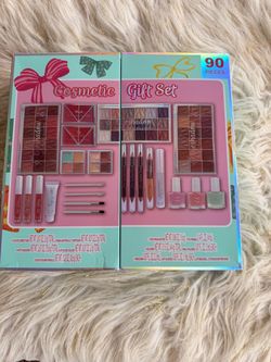 90-Piece Cosmetic Gift Set