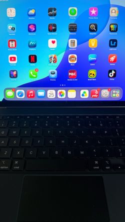 11-inch iPad Air Wi-Fi + Cellular 128GB - Space Gray
