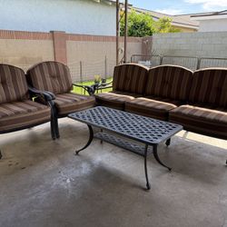 Cast Aluminum Sofa And Chairs