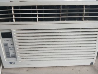 LG AC 6000 BTU WORKS GREAT WILL TEST 100 FIRM