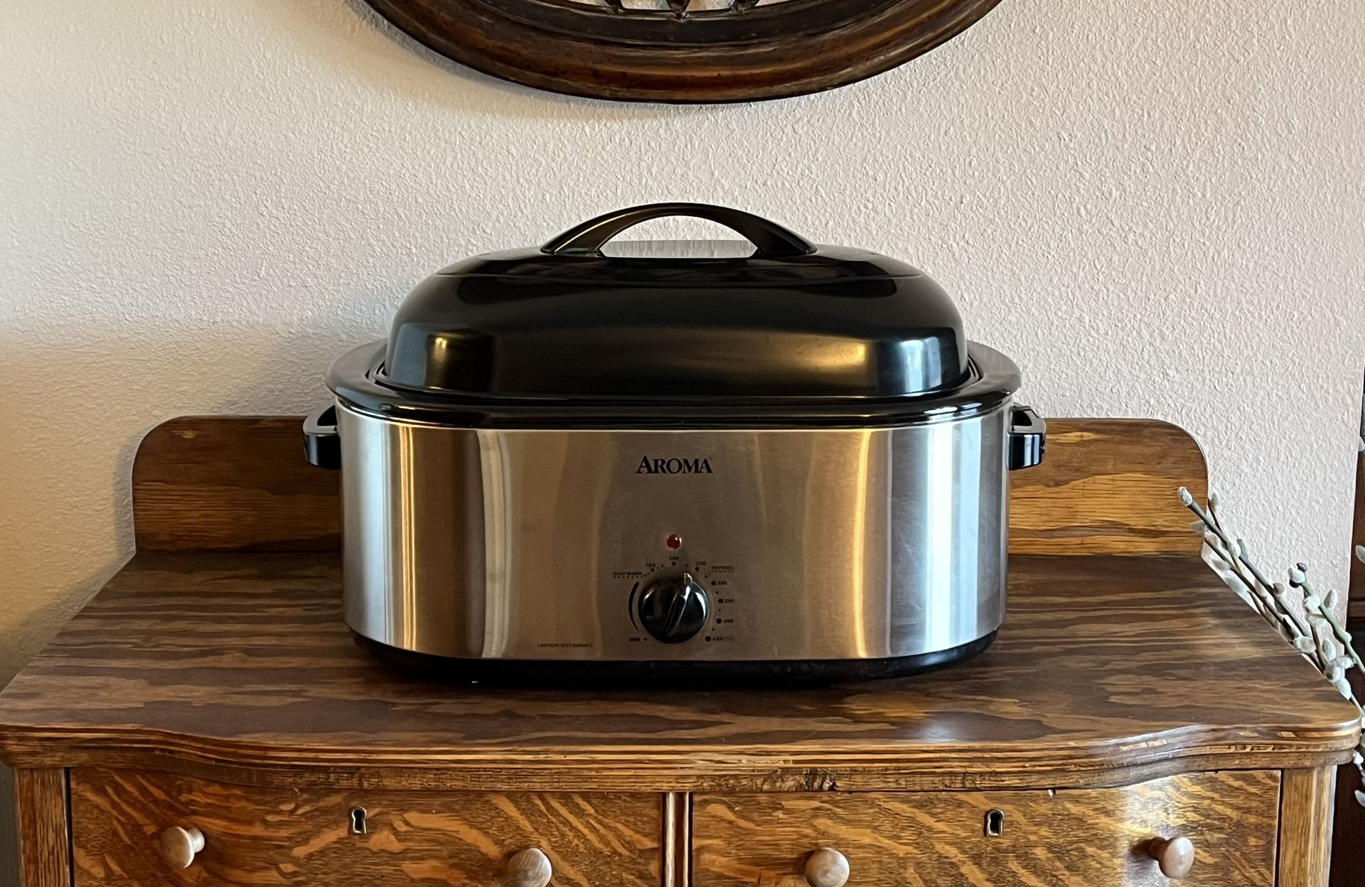 Aroma 22 Qt Large Electric Roaster Oven