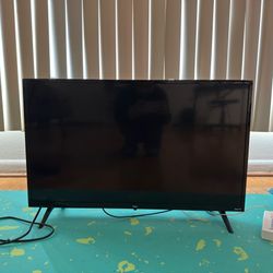 Roku TV 28 inch with remote moving sale