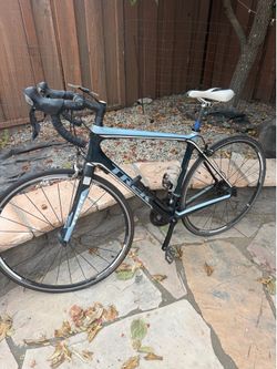 🚴 Trek Madone 3 Series OCLV Carbon Women’s Road Bike – $650 OBO 🚴