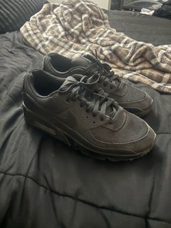 All black air max 90s