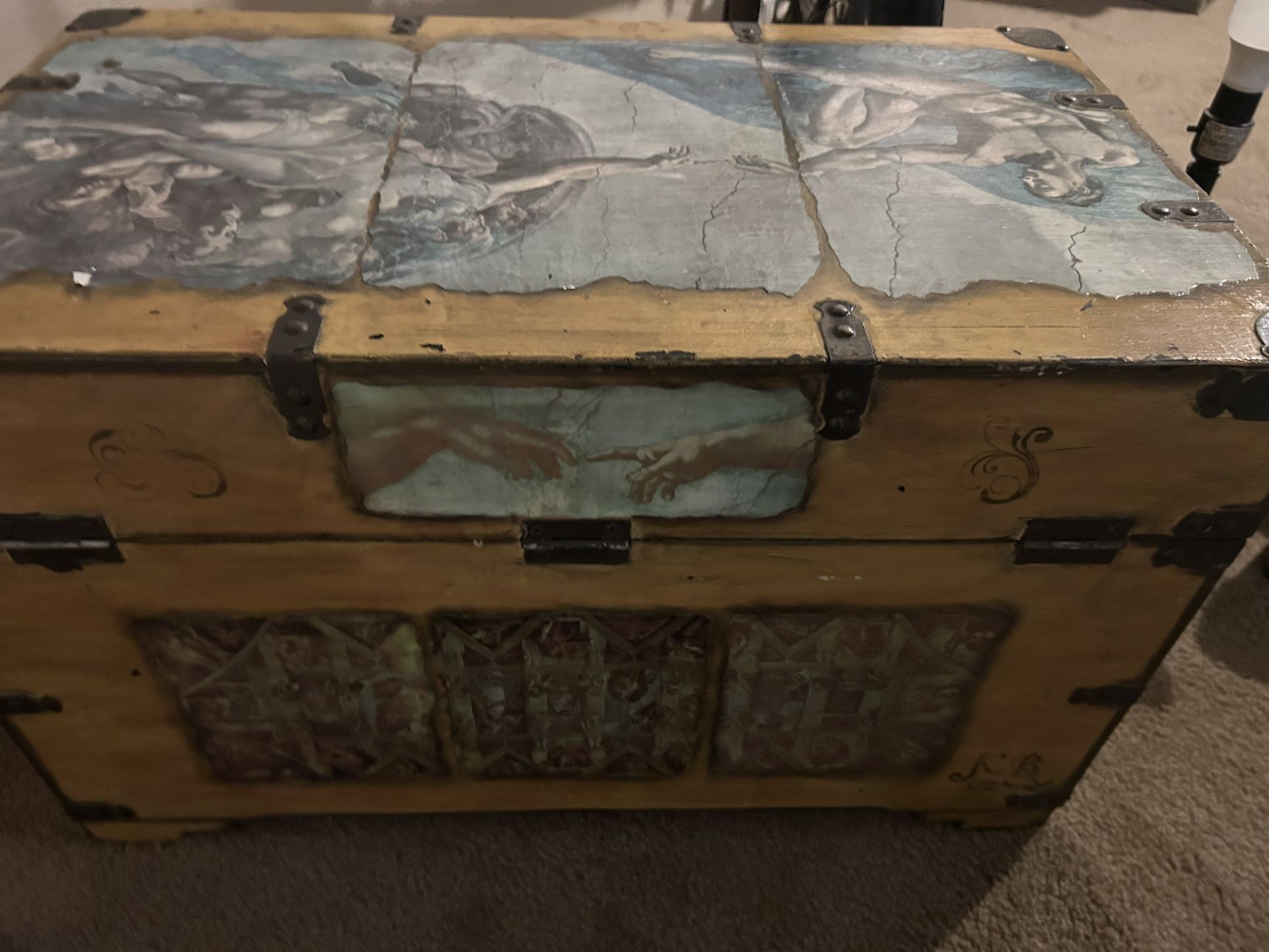 Large Storage Chest