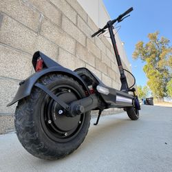 Electric scooter