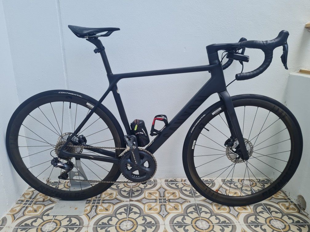 CANYON ULTIMATE CF SL 8 DB DI 21 Medium