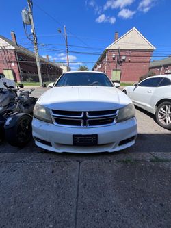 2013 DODGE AVENGER