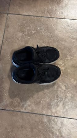 Boys tennis new balance