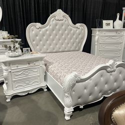 White Bedroom Furniture - King Size Bed With Grand Elegant Tufted Headboard