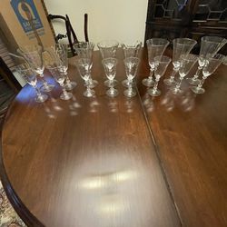 Set Of 8 Water Goblets and 8 Claret Glasses
