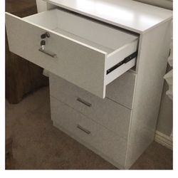 Dresser, Chest Tall Chest, 4 Drawers , White W Lock