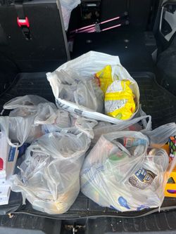 Random food from food banks