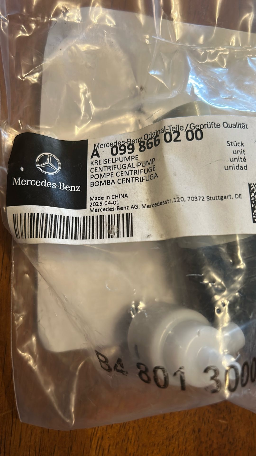 Centrifugal Pump - Mercedes-Benz