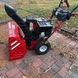 Troy-Bilt Snow Blower 