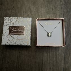 Guiliana Necklace 