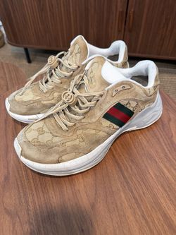 Real gucci men shoes both size 9.5 $750