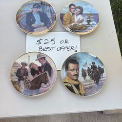 John Wayne Collectible Plate(read description)