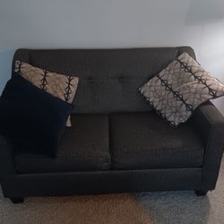 Couch Good Condition 