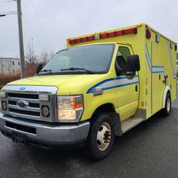 2010 Ford E-350
