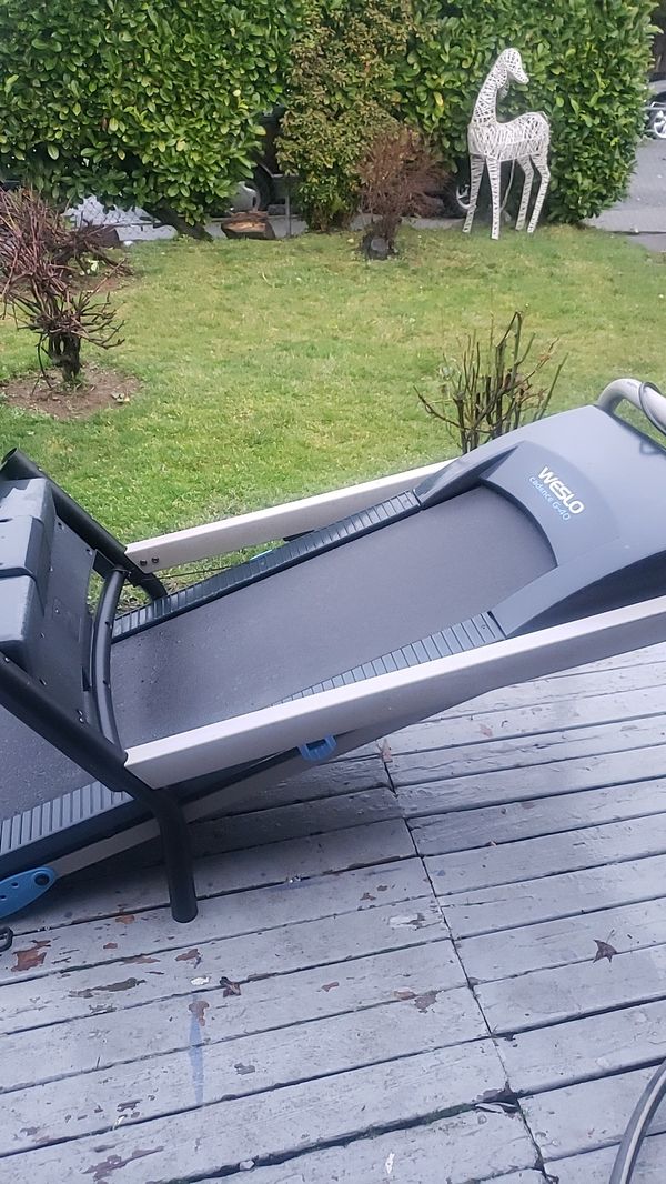 Weslo cadence g-40 foldable treadmill for Sale in Everett, WA - OfferUp