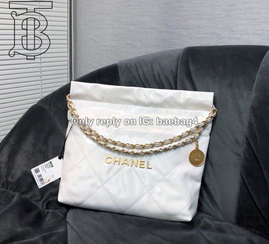 Chanel 22 Handbag 115 Available for Sale in Houston, TX - OfferUp