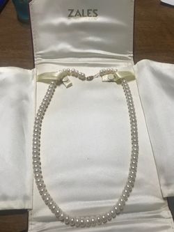 Zales Pearls